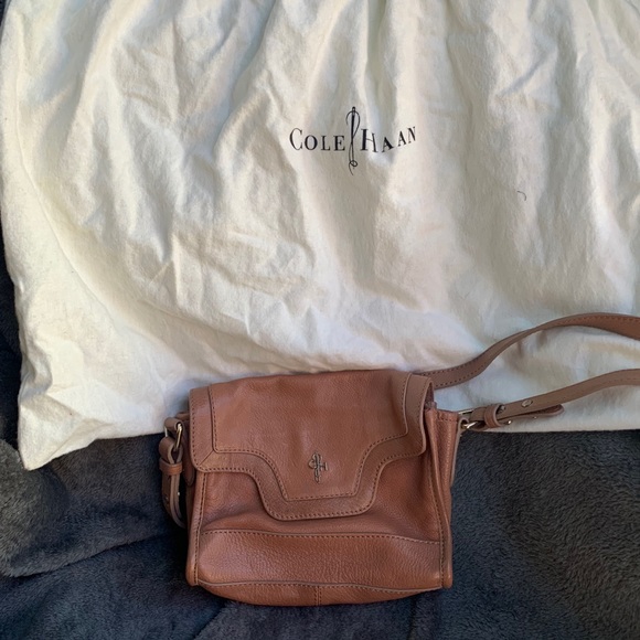 Cole Haan small crossbody purse - Picture 1 of 5